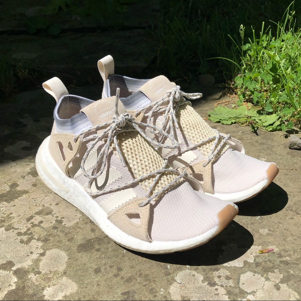 Adidas Arkyn Women’s sneakers
